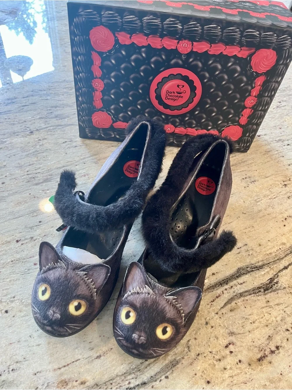 NWT Dark Chocolate design Hot Chocolate Design cat noir heels